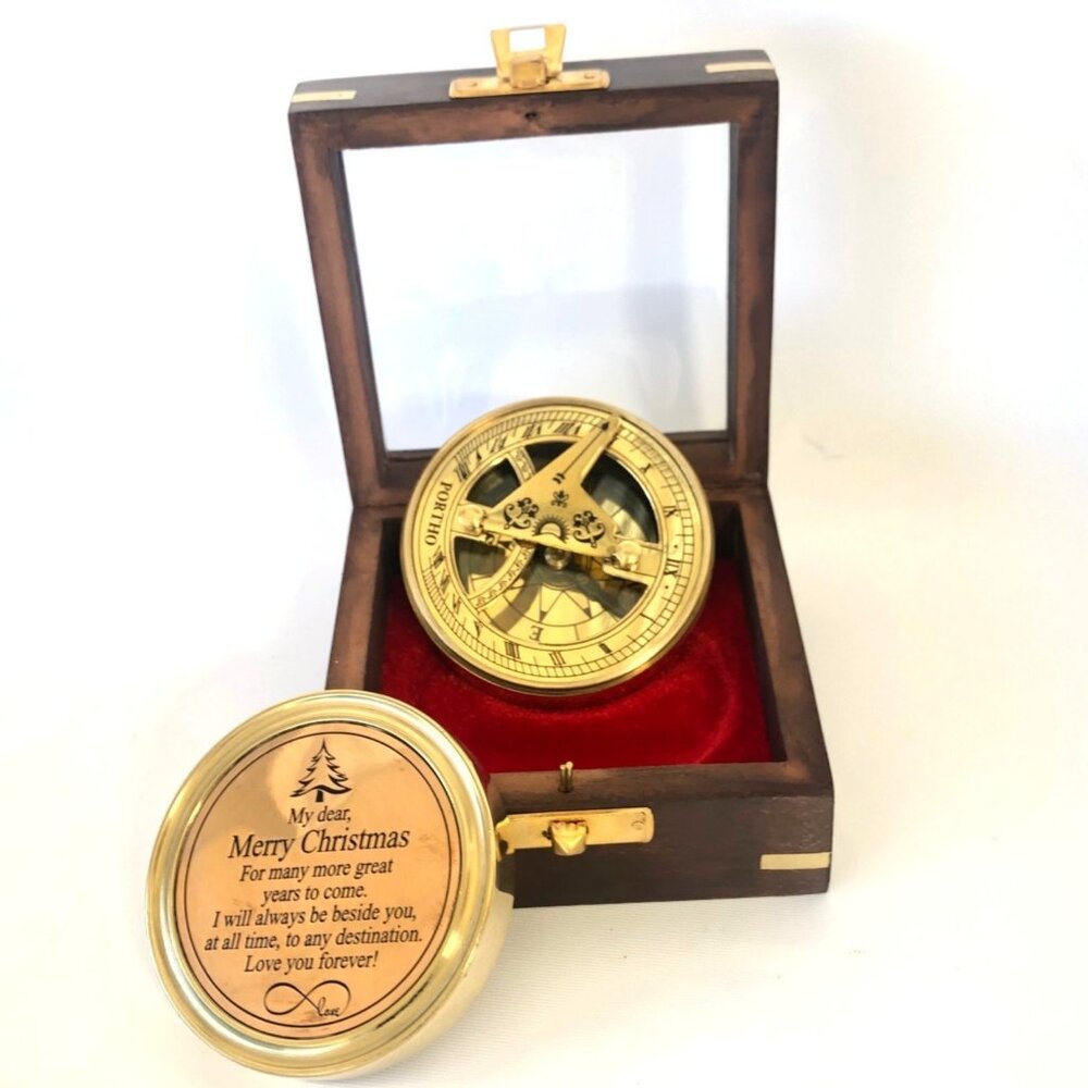 Christmas Sundial and Compass with Engraved Christmas Quote